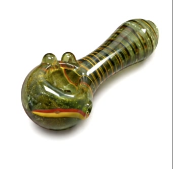 Green Frog Glass Spoon Pipe